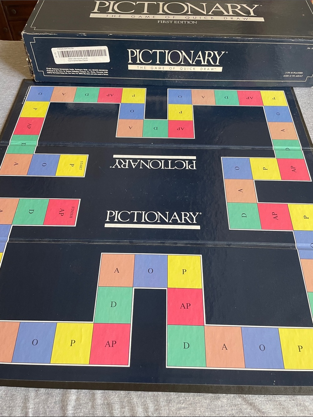 Pictionary Board Game - Pictionary some cards are missing